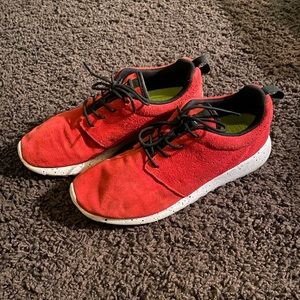 Nike Roshe Sneakers Red Tennis Shoes